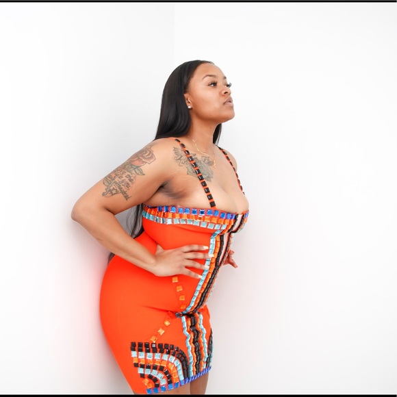 Women’s jewel encrusted midi dress! - Picture 11 of 16